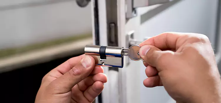 Emergency Locksmith for House Avon Lake